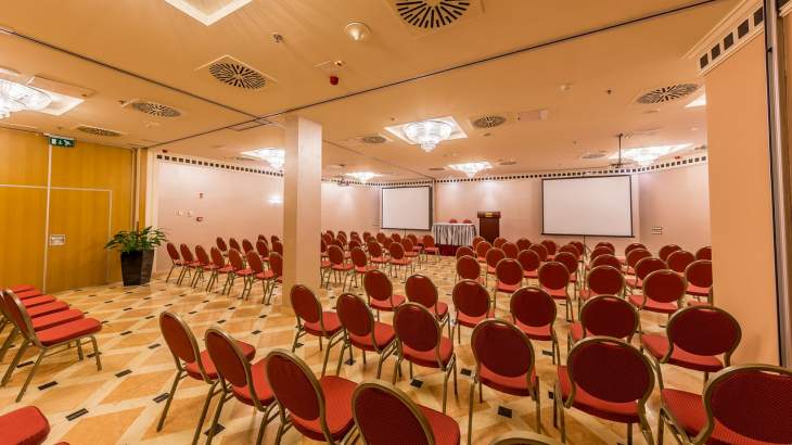 KONFERENZRAUM PRAG