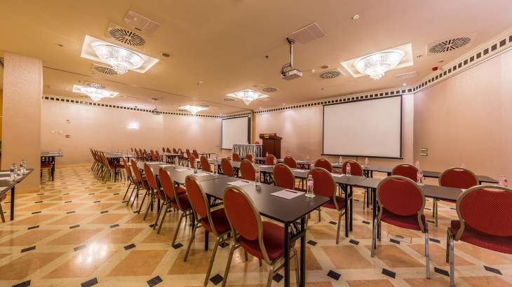 KONFERENZRAUM PRAG