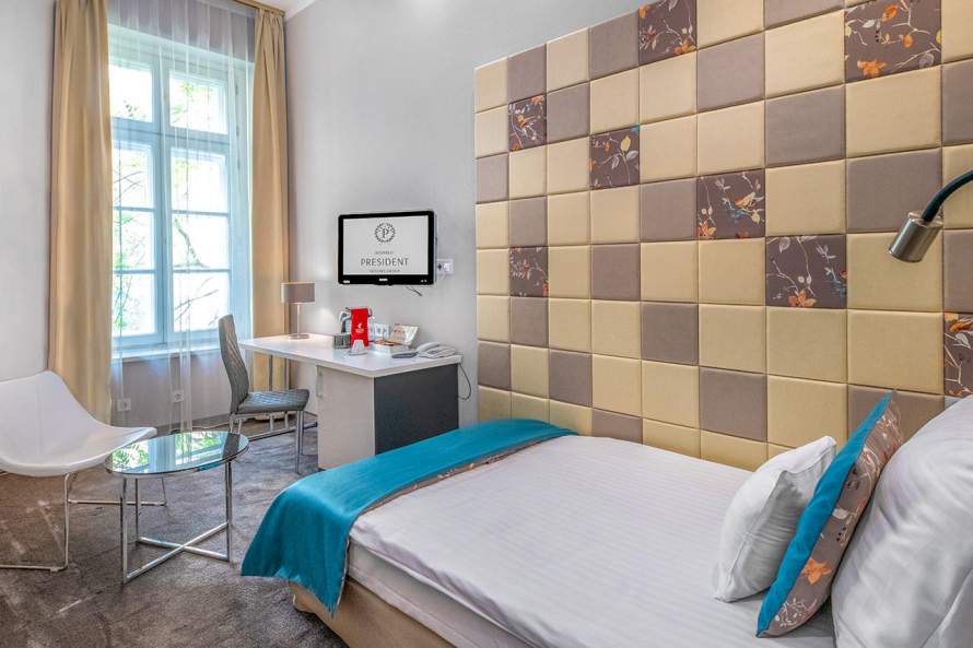  Zimmer und Suiten  Сlassic Solo Zimmer, Hotel President