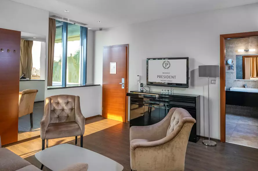 Szobák & lakosztályok Panorama Suite, Hotel President