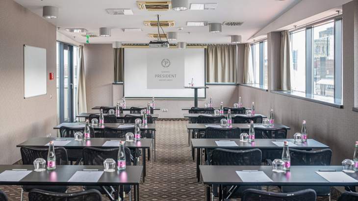 KONFERENZRAUM BUDAPEST